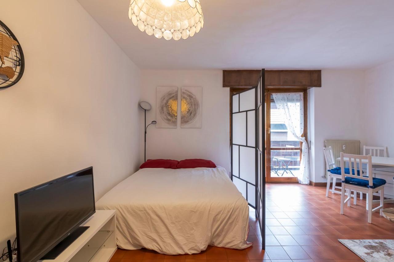 Апартаменти Ihost Flat - Valmalenco Centro К'єза-ін-Вальмаленко Екстер'єр фото