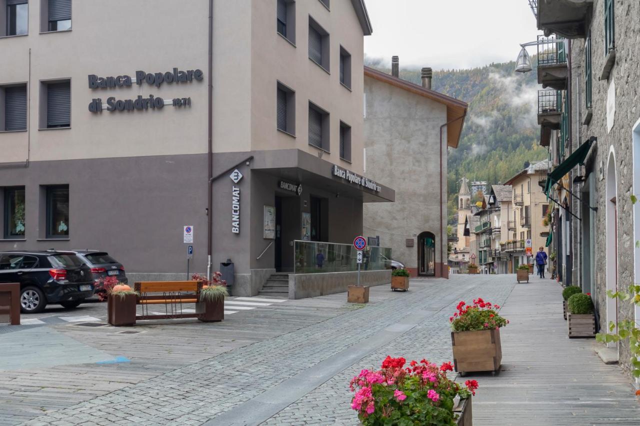 Апартаменти Ihost Flat - Valmalenco Centro К'єза-ін-Вальмаленко Екстер'єр фото