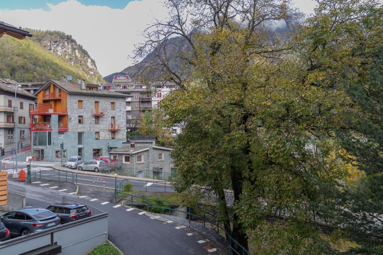 Апартаменти Ihost Flat - Valmalenco Centro К'єза-ін-Вальмаленко Екстер'єр фото